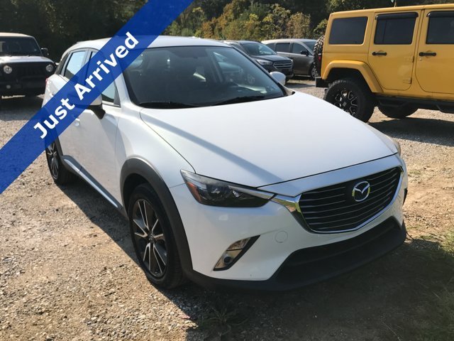 Used 2016 Crystal White Pearl Mica Mazda Grand Touring image 1