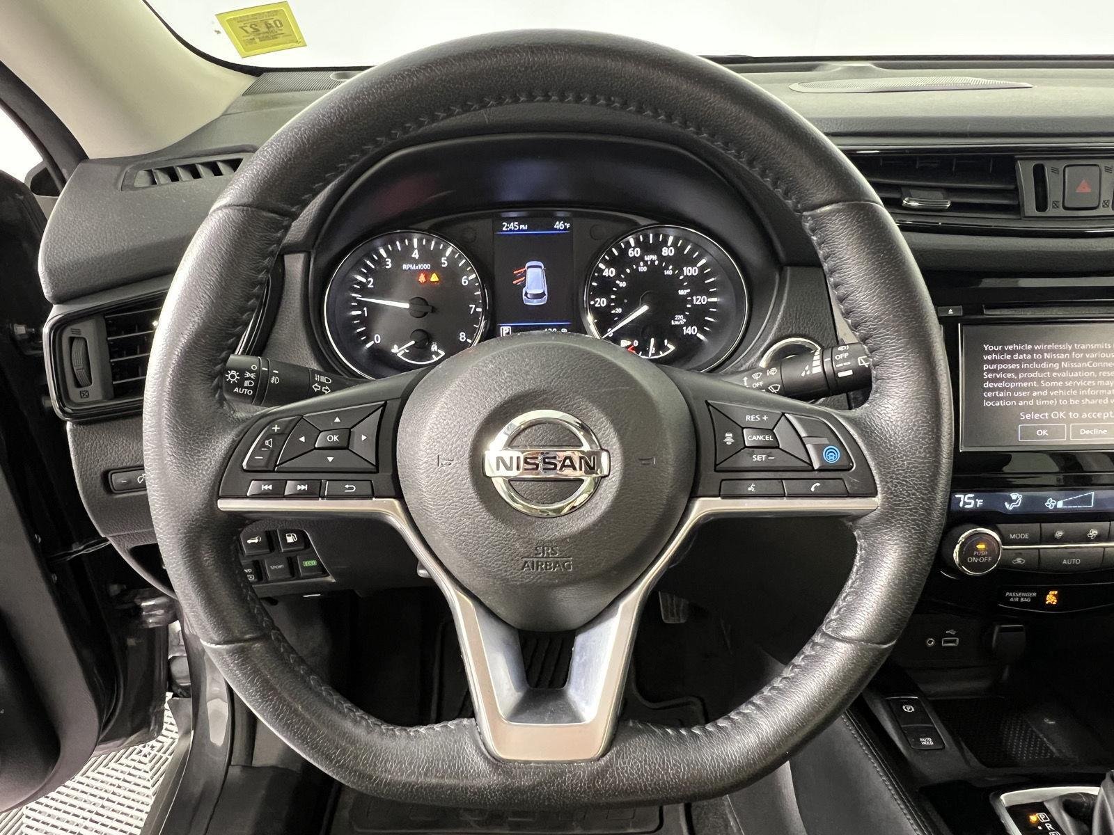 Used 2019 Gun Metallic Nissan SL image 13