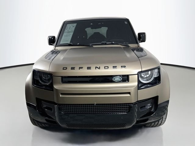 Certified Used 2025 Gray Land Rover X-Dynamic SE image 2