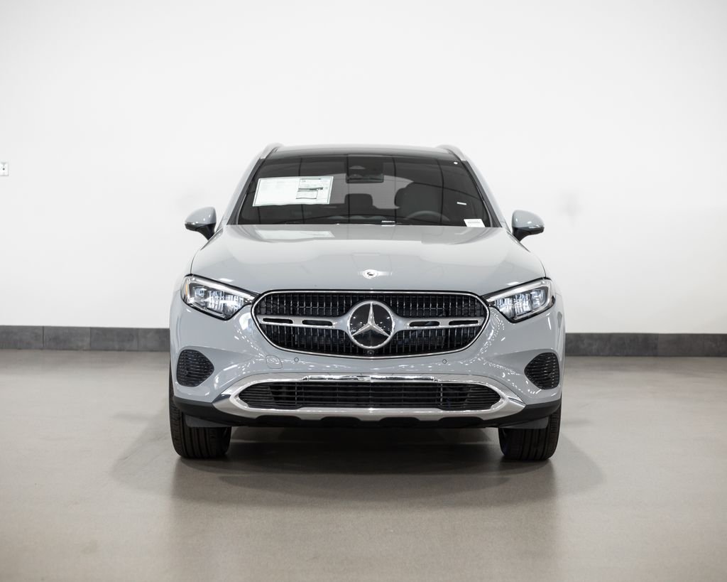 New 2026 MANUFAKTUR Alpine Grey Mercedes-Benz GLC 300 image 2