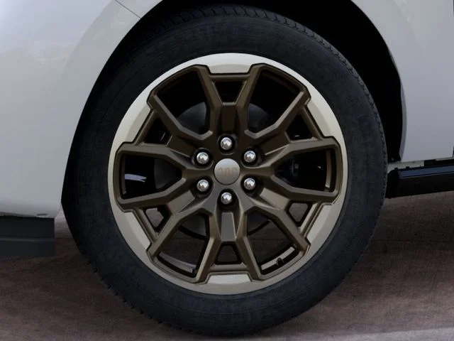 New 2027 White Ford King Ranch image 19