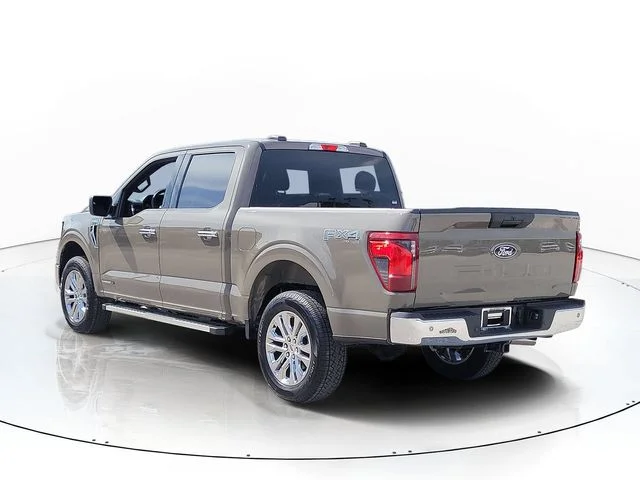 New 2026 Gray Ford XLT image 7
