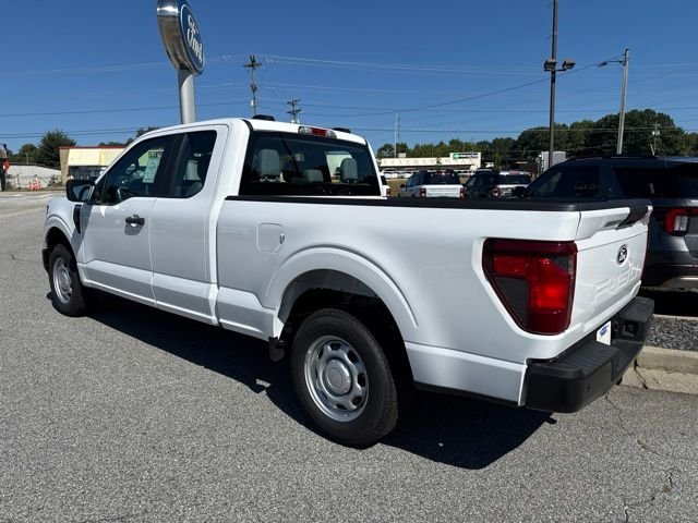 New 2026 Oxford White Ford XL image 8