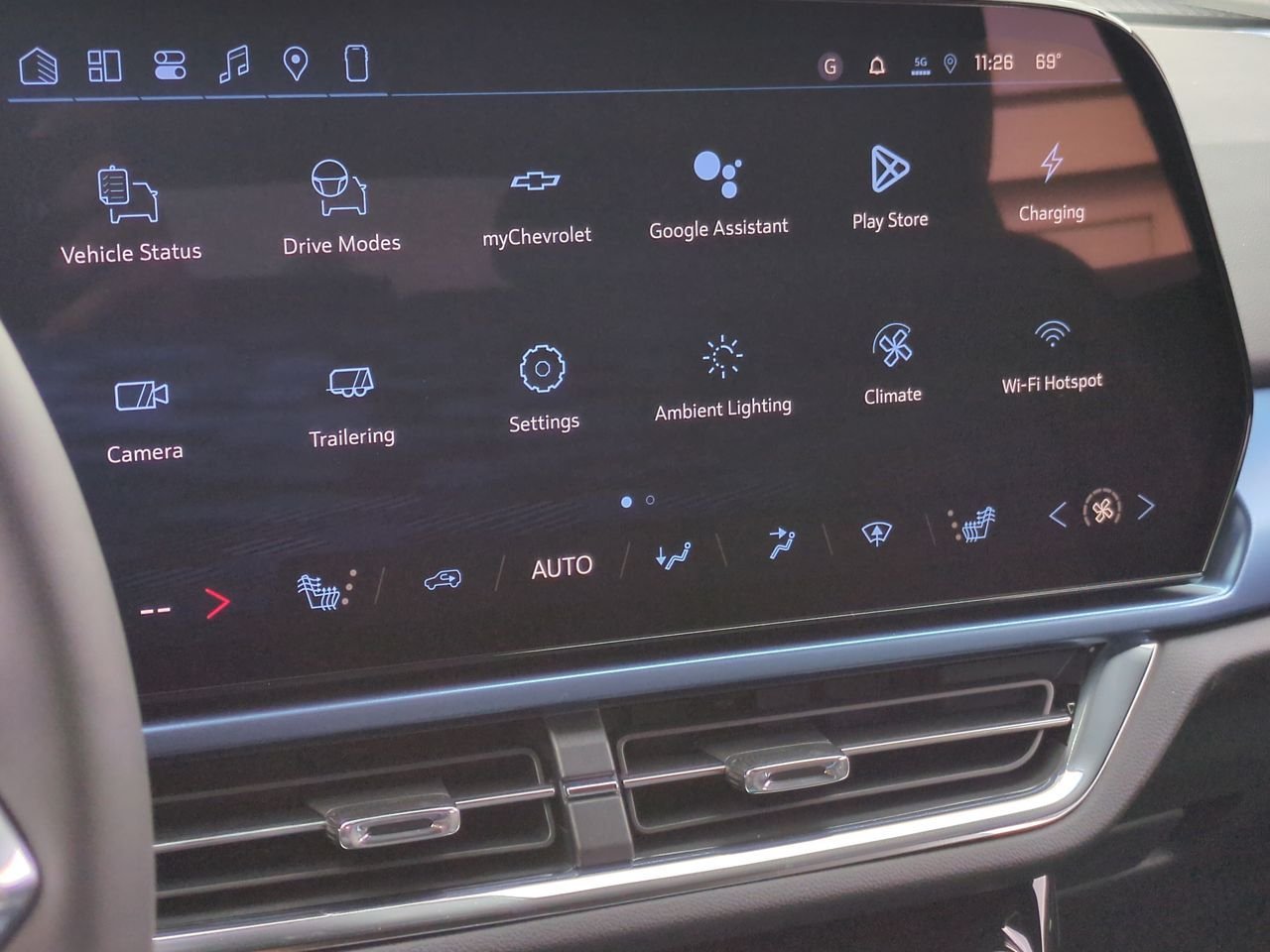 2026 Chevrolet Equinox EV 2LT - Photo 14