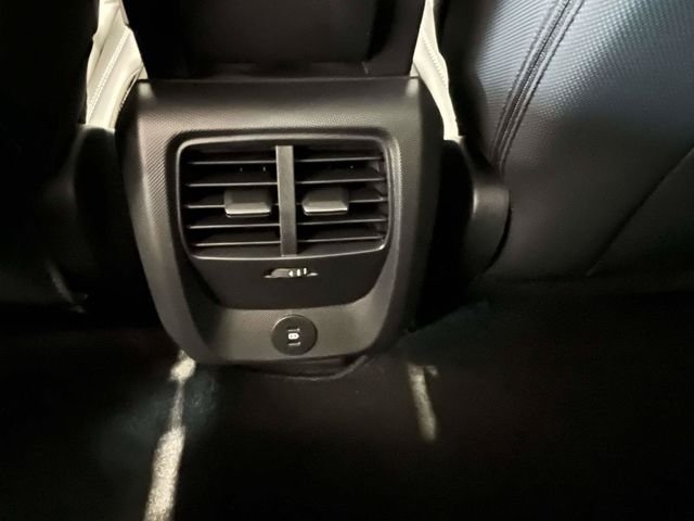 New 2026 Shadow Black Ford Select image 5