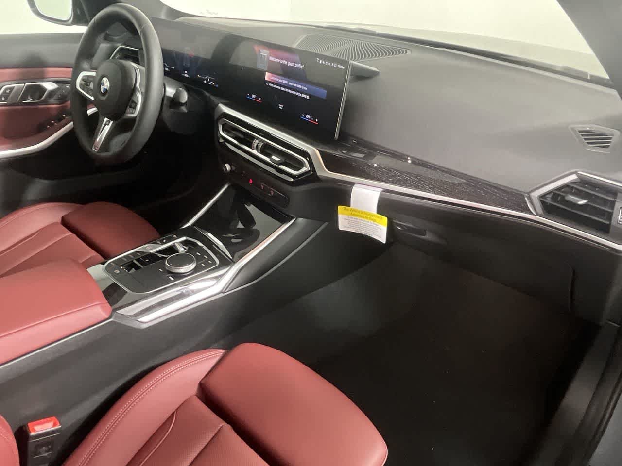 2023 BMW 3 Series 330i - Photo 15