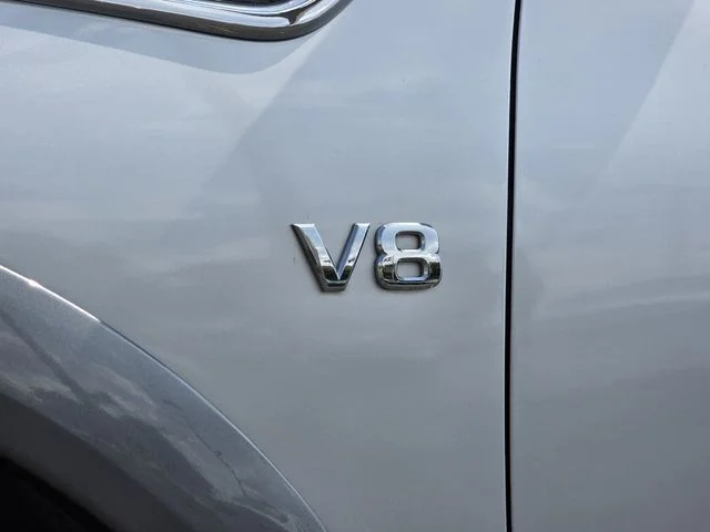 Used 2020 Brilliant Silver Metallic Nissan SL image 38