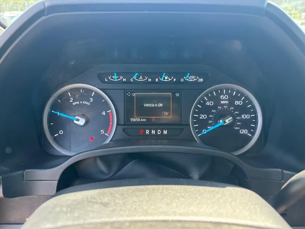 Used 2021 Oxford White Ford XLT image 28