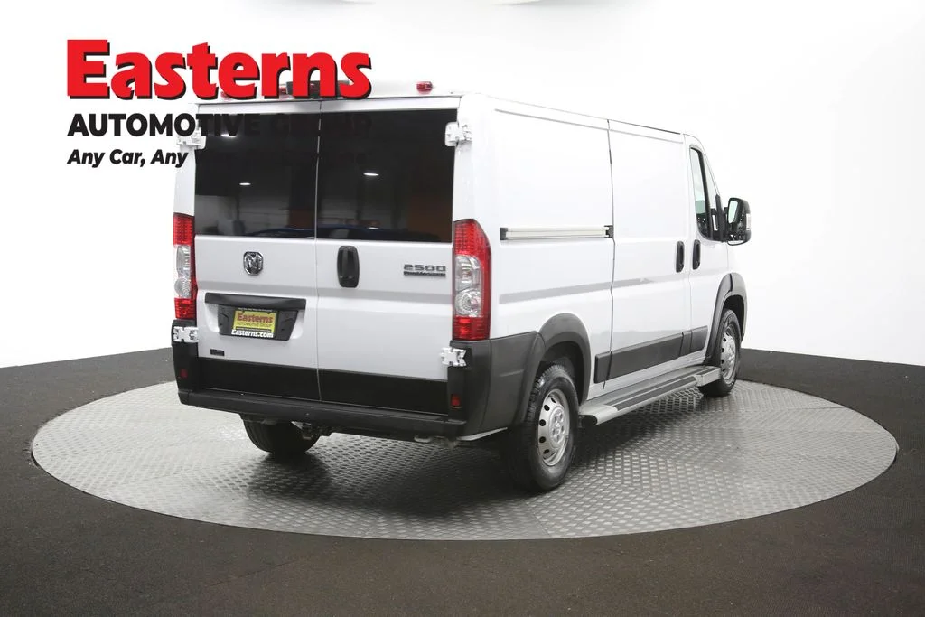 Used 2023 White Ram Base image 37