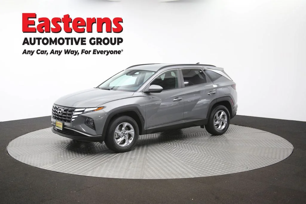 Used 2024 Gray Hyundai SEL image 57