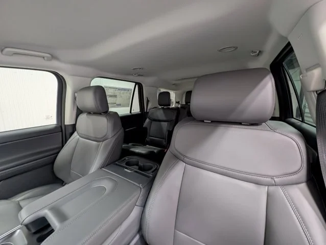 New 2027 Glacier Gray Metallic Tri-Coat Ford Active image 46