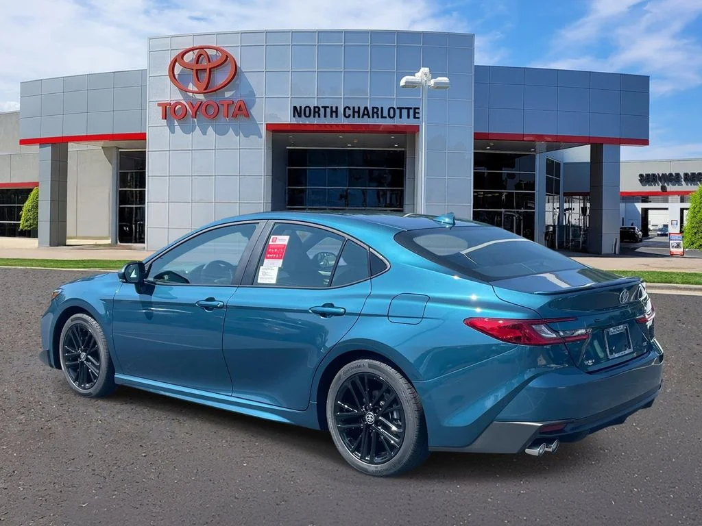 New 2026 Ocean Gem Toyota SE image 5