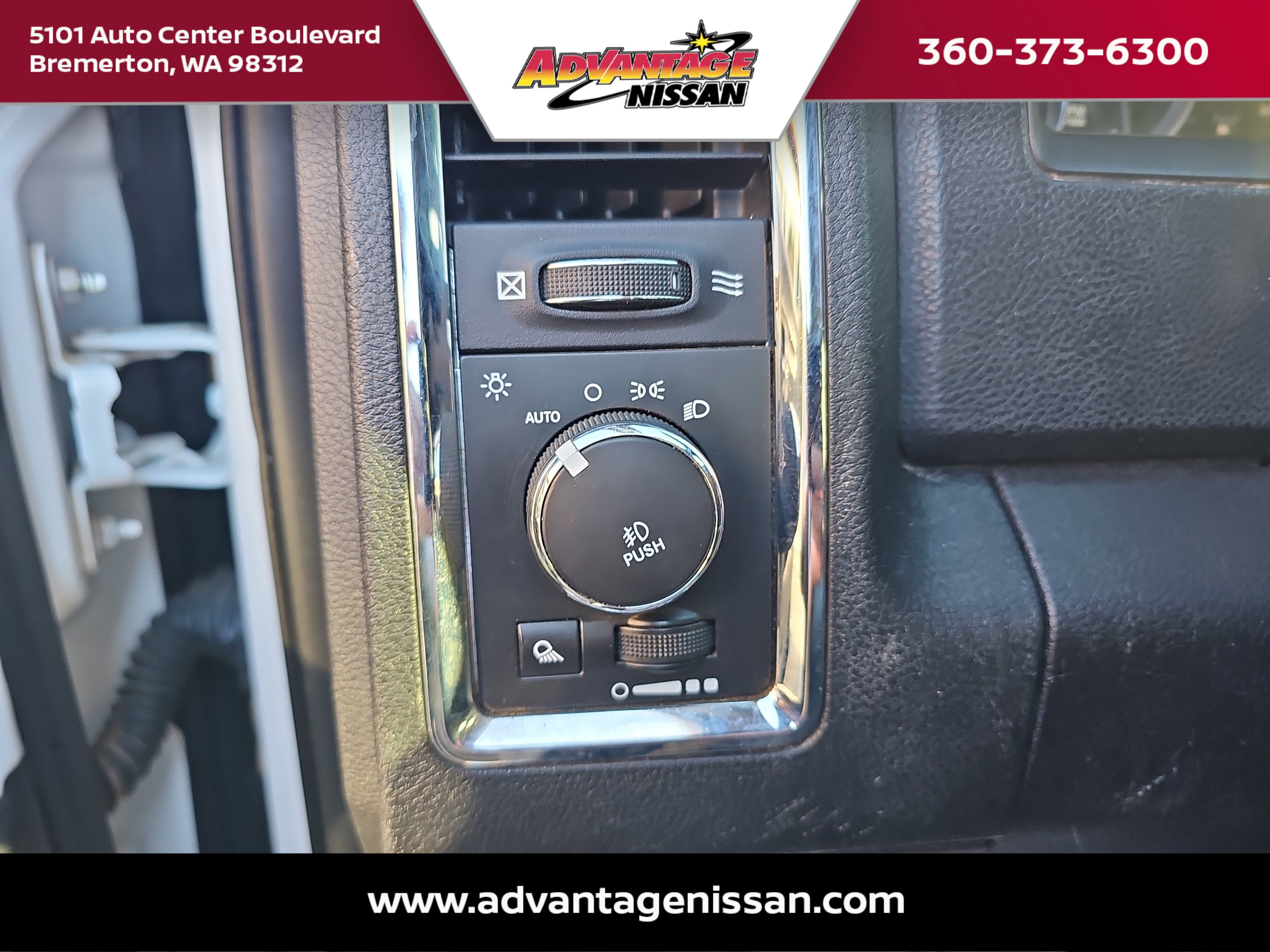 Used 2016 Bright White Clearcoat Ram Laramie image 10