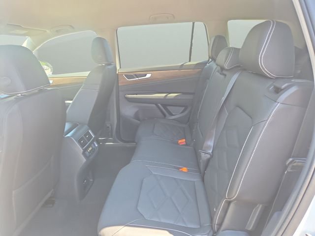 New 2026 Opal White Pearl Volkswagen 2.0T SE image 14