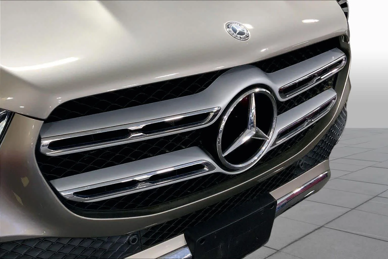 Used 2020 Mojave Silver Metallic Mercedes-Benz GLE 350 image 30