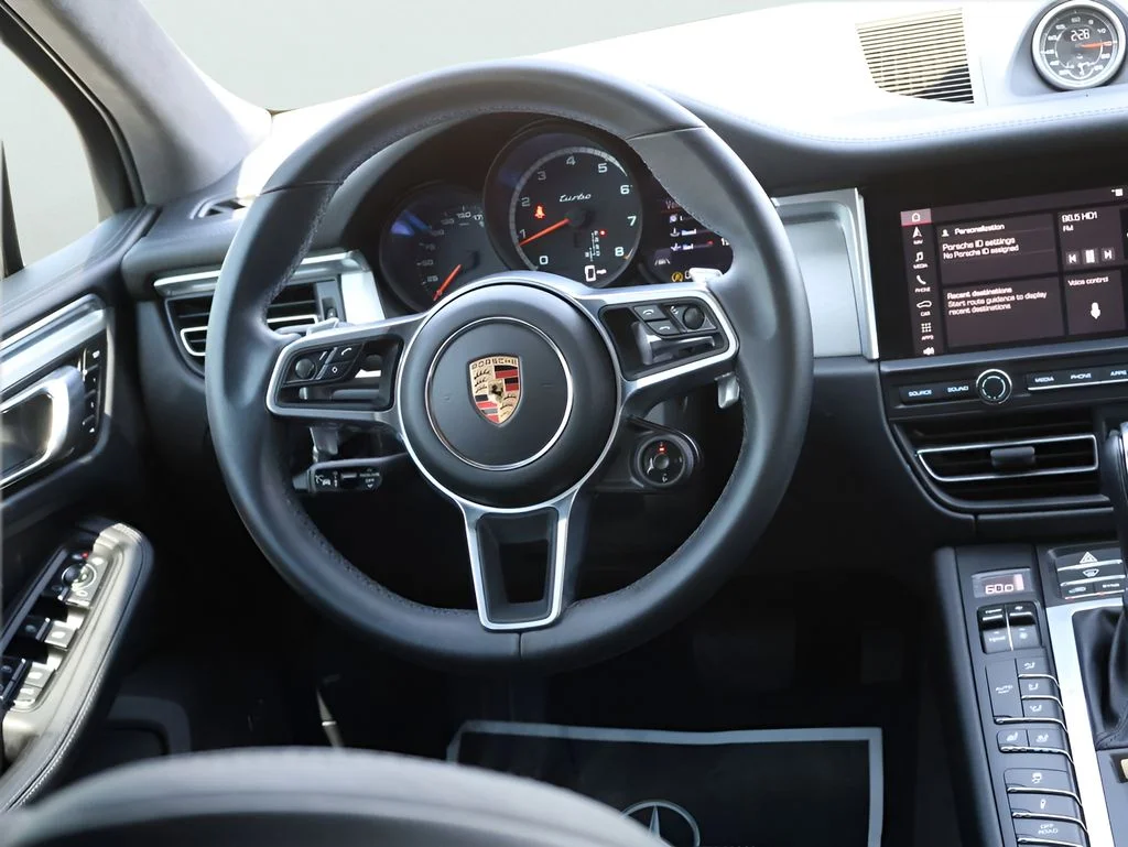 Used 2020 Dolomite Silver Metallic Porsche Turbo image 19