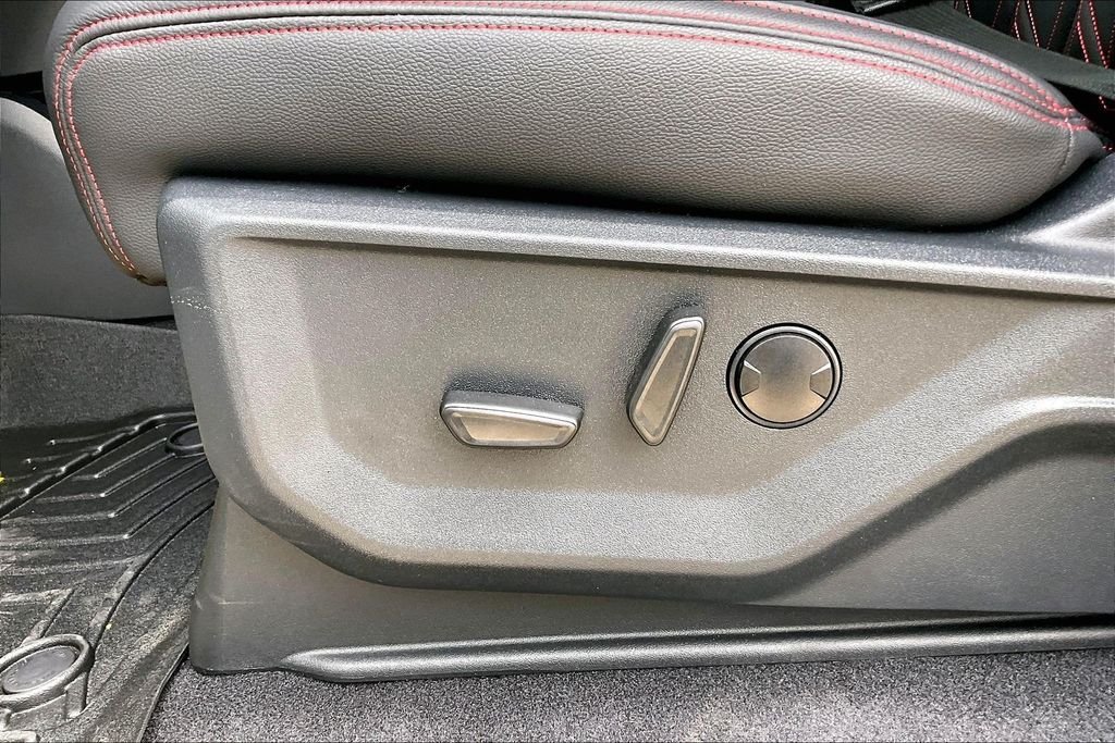 New 2026 Ford F-150 XLT 4D SuperCrew