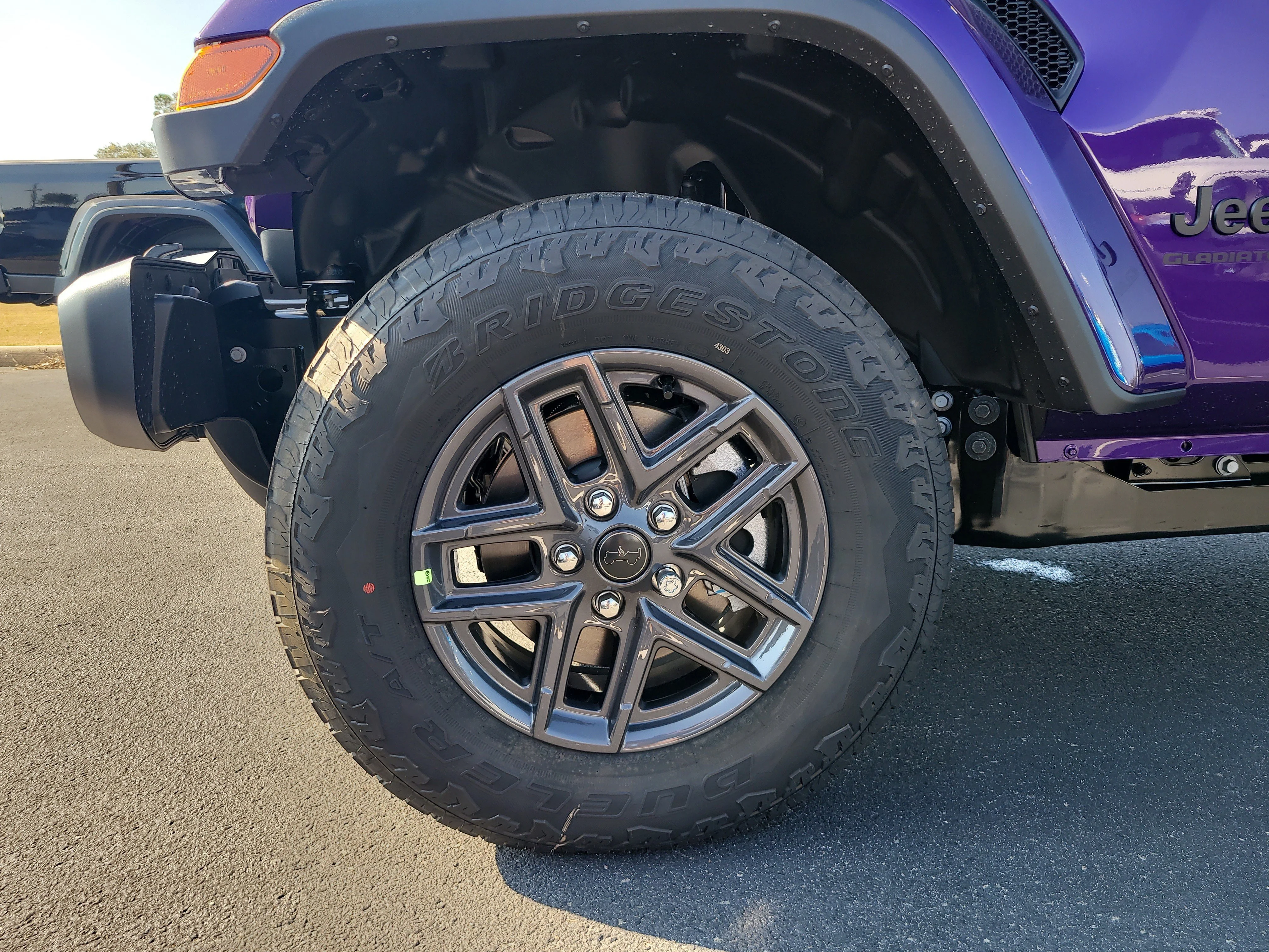 New 2026 Reign Jeep Sport S image 10