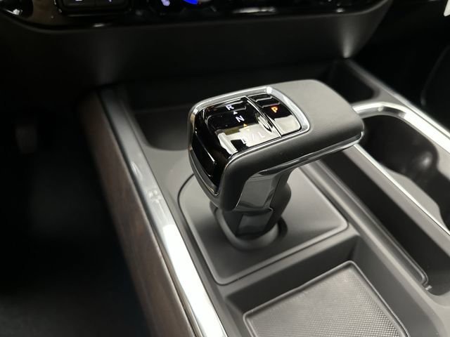2026 GMC Sierra 1500 SLT - Photo 22