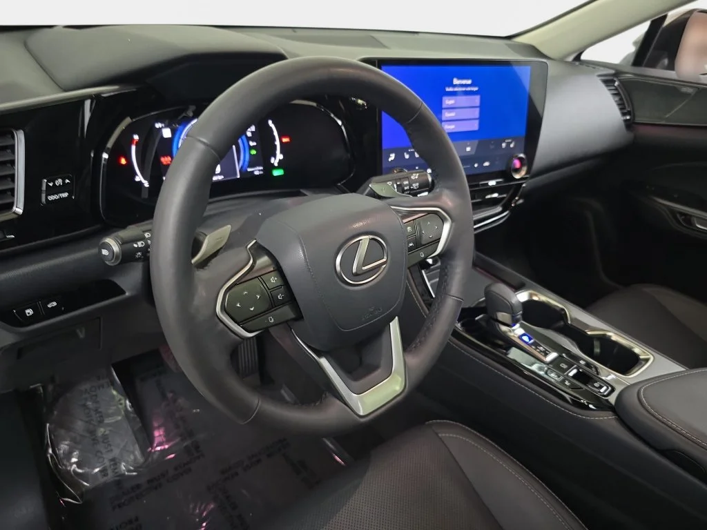 Used 2024 ATOMIC SILVER Lexus 350h Luxury image 18