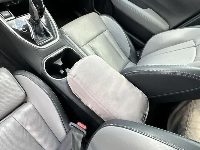 Used 2022 Silver Subaru Limited image 22