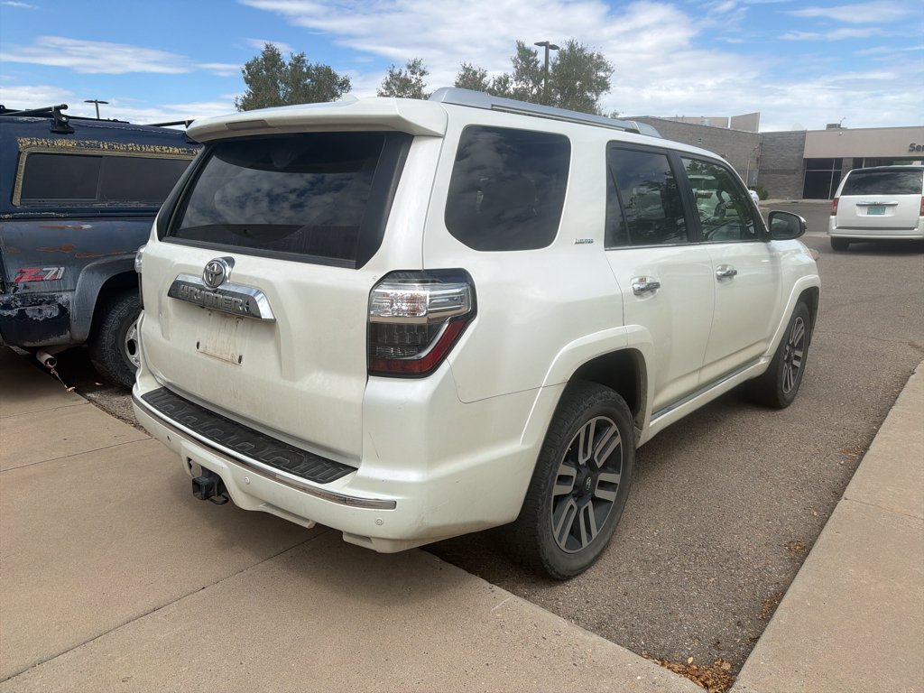 Used 2018 Blizzard Pearl Toyota Limited image 4