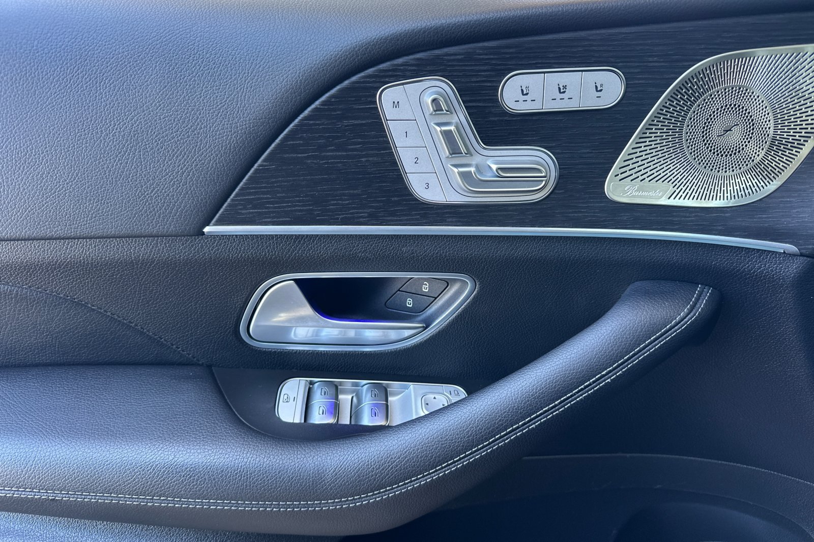 Certified Used 2024 Gray Mercedes-Benz GLE 350 image 11