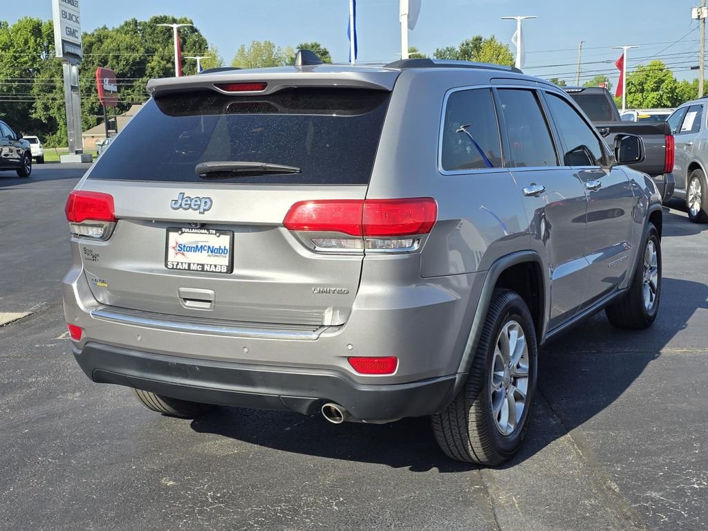 Used 2015 Billet Silver Metallic Clearcoat Jeep Limited image 7