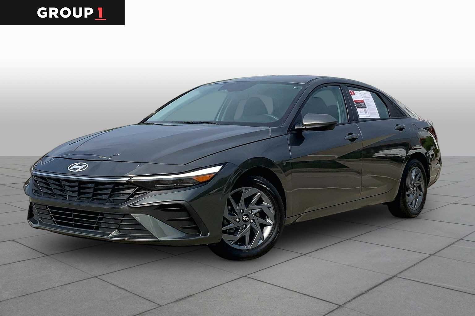 Pre-Owned 2024 Hyundai Elantra SEL