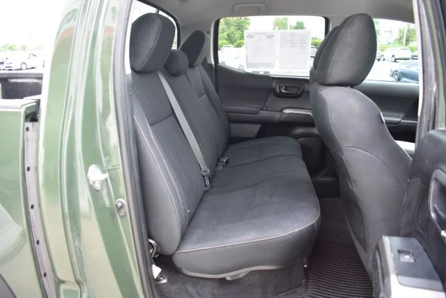 Used 2021 Green Toyota SR5 image 15