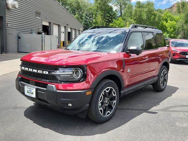 New 2025 Ruby Red Metallic Tinted Clearcoat Ford Outer Banks® image 5