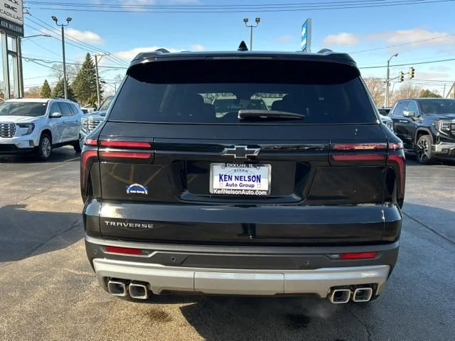 New 2026 Mosaic Black Metallic Chevrolet LT image 6
