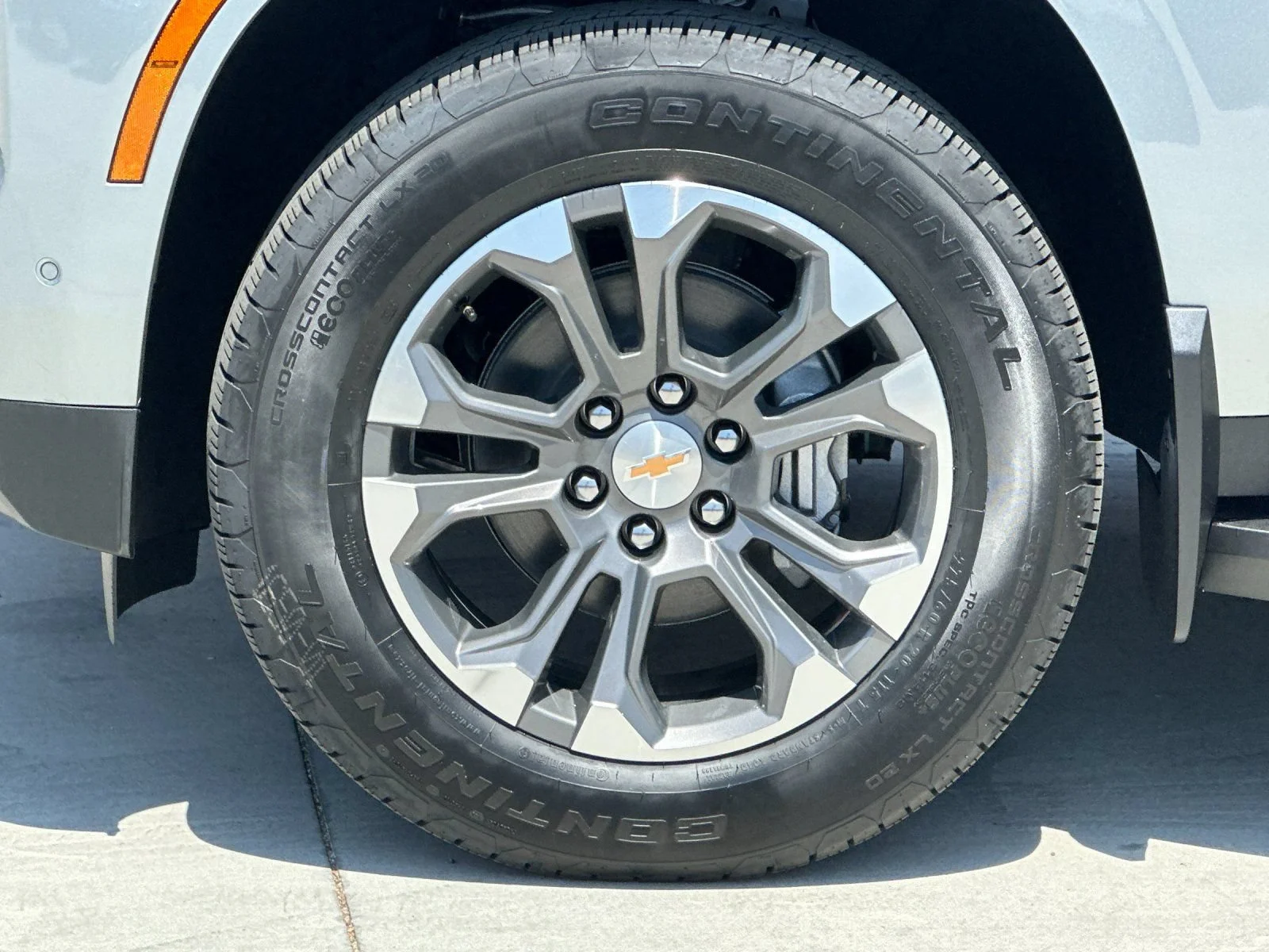2026 Chevrolet Tahoe LS - Photo 27