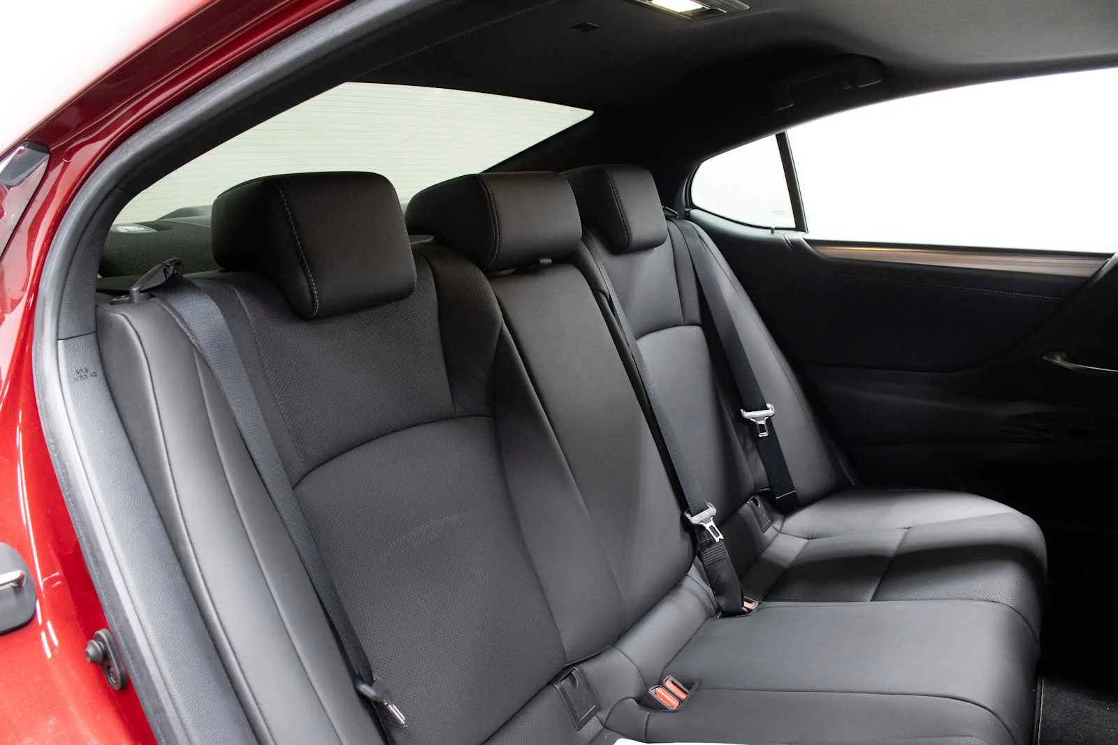 Certified Used 2022 MATADOR RED MICA Lexus F SPORT image 21