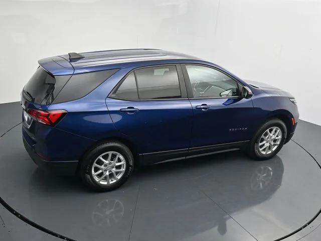 Used 2022 Blue Chevrolet LS image 29