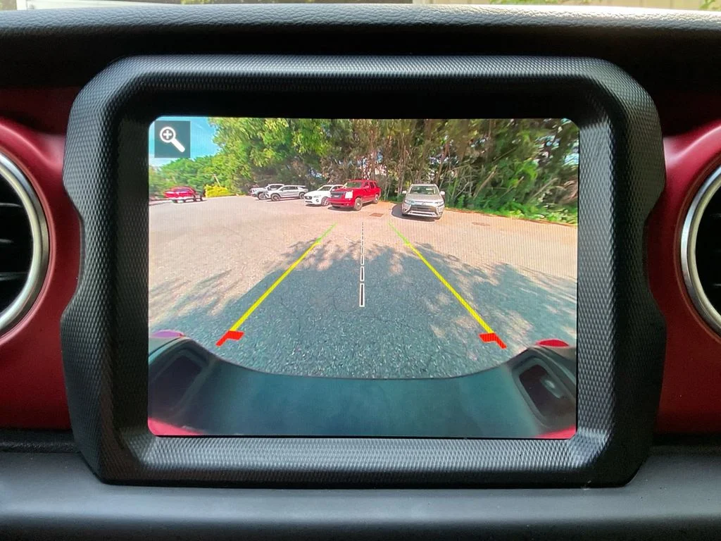 Used 2023 Red Jeep Rubicon image 21