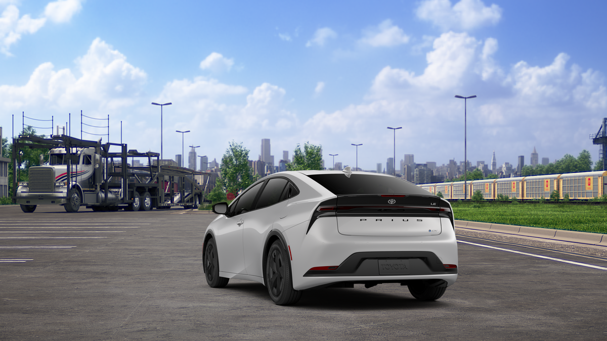 New 2027 Cutting Edge Toyota LE image 7