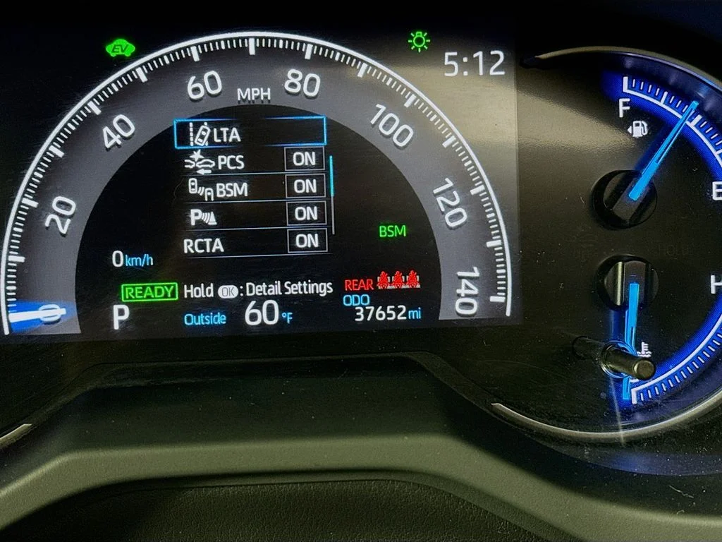 Used 2019 Magnetic Gray Metallic Toyota XSE image 13