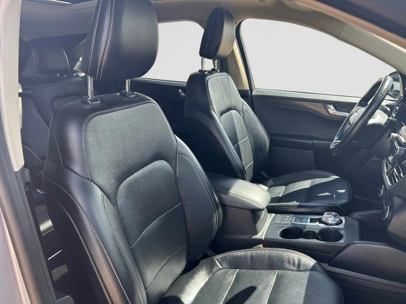 Used 2020 SILVER Ford TITANIUM HYBRID AWD image 12