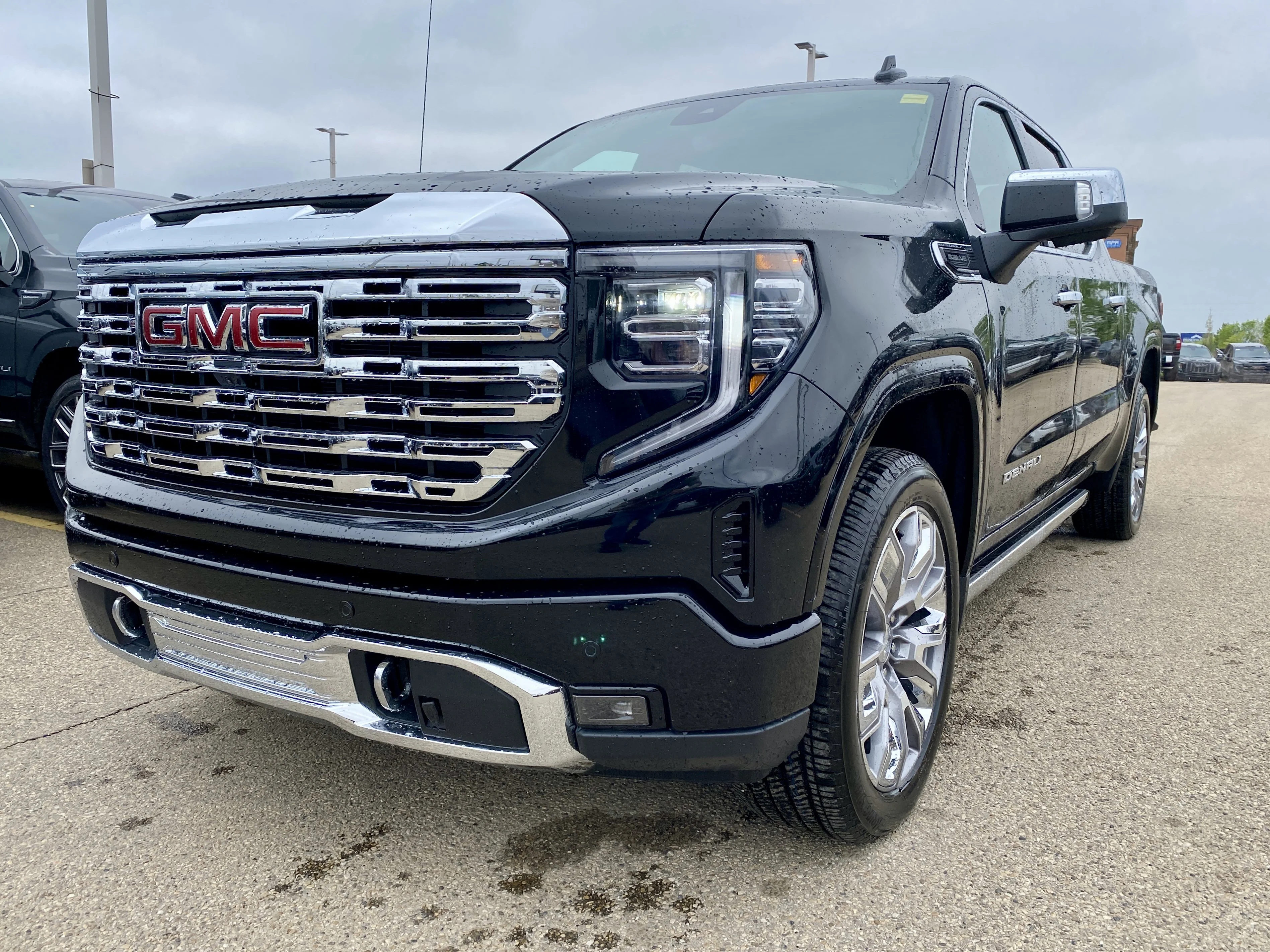 New 2026 ONYX BLACK GMC Denali image 2