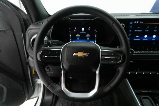 Used 2023 Summit White Chevrolet 2WD LT image 24