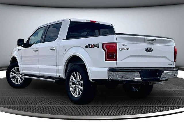 Used 2015 White Platinum Tri-Coat Metallic Ford Lariat image 4