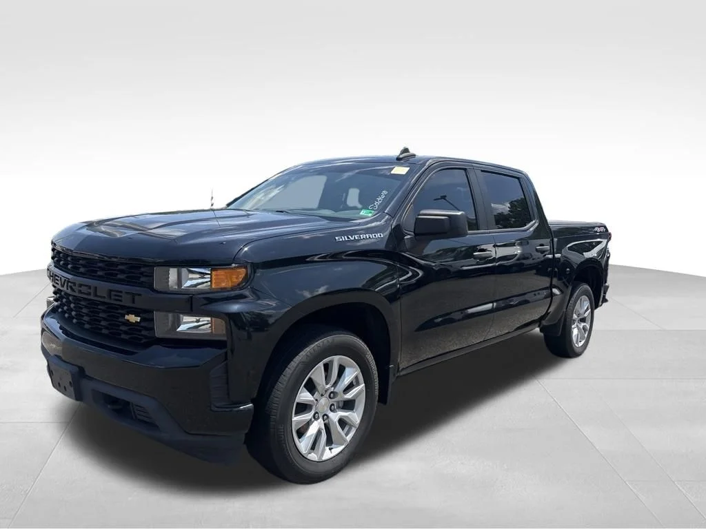 Used 2022 Black Chevrolet Custom image 2