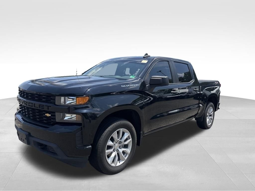 Used 2022 Black Chevrolet Custom image 2