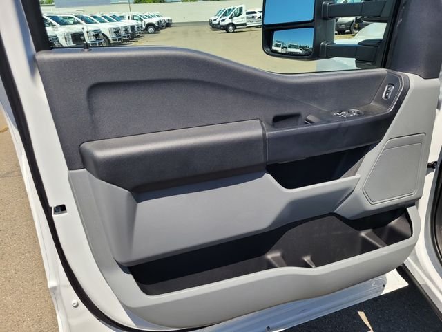 New 2026 White Ford XL image 6