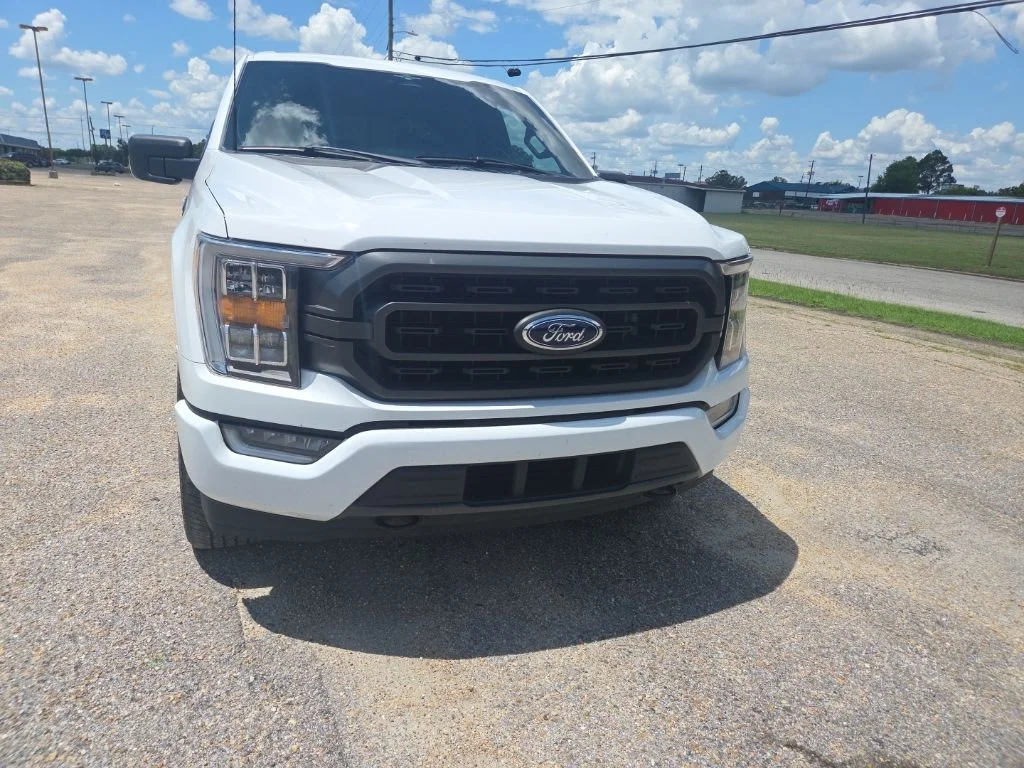 Certified Used 2023 White Ford XLT image 2