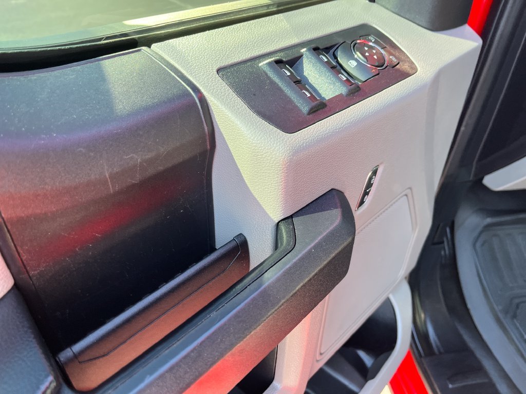 Used 2020 Red Ford XL image 11