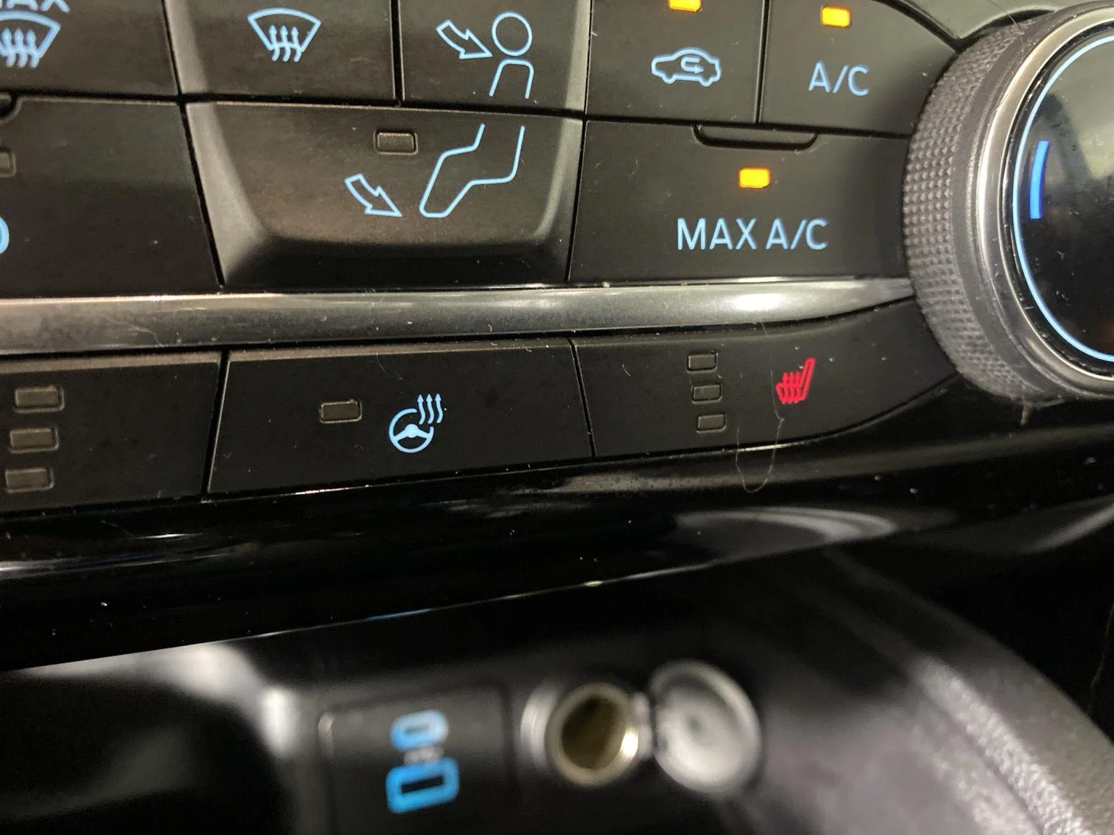 Used 2022 Oxford White Ford  image 22