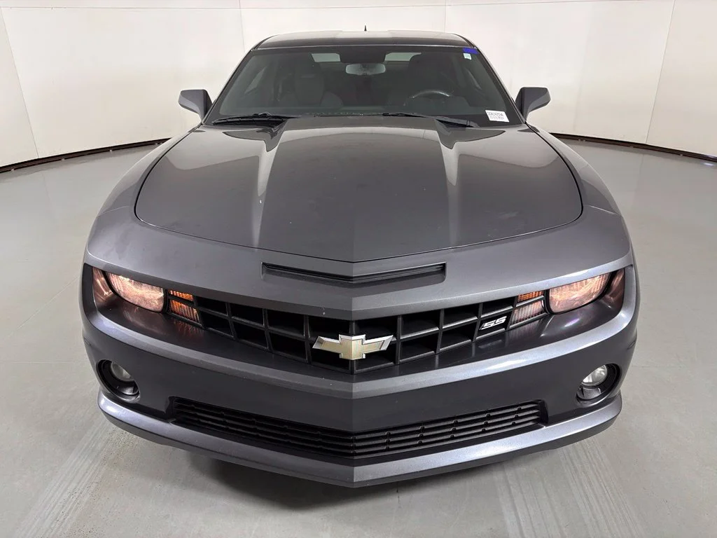 Used 2011 Gray Chevrolet SS image 3