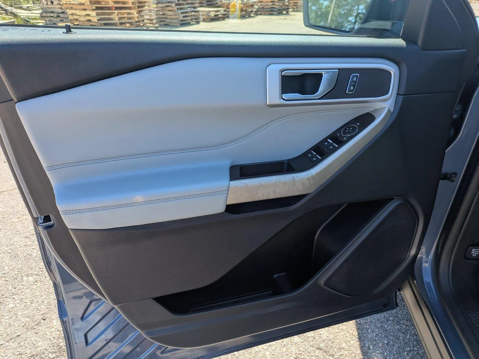 Used 2021 Infinite Blue Metallic Tinted Clearcoat Ford XLT image 11